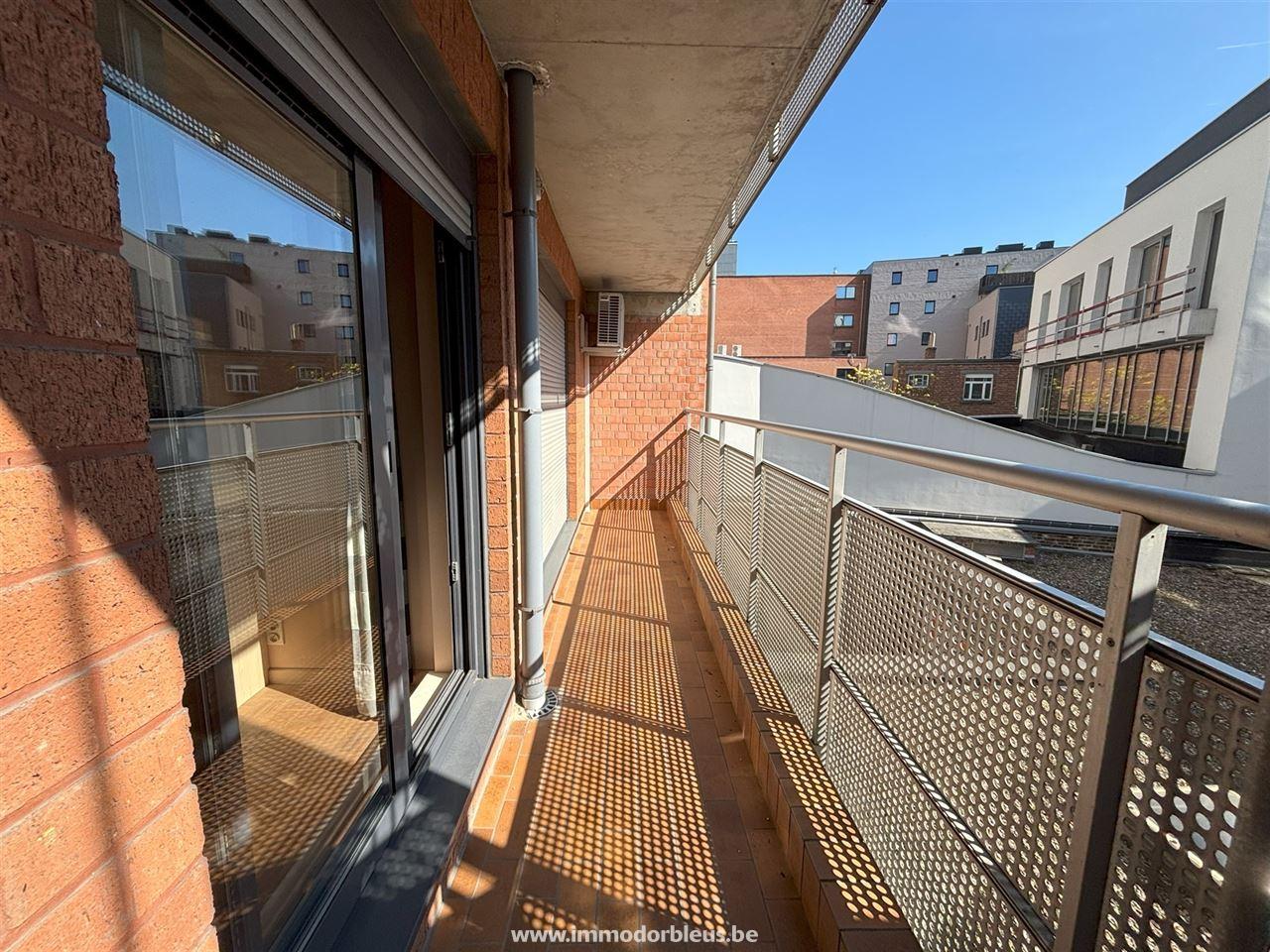 a-vendre-appartement-lige-3000-14.jpg
