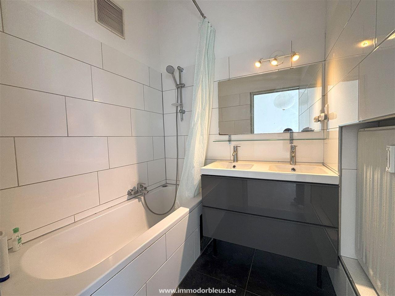 a-louer-appartement-lige-3011-12.jpg