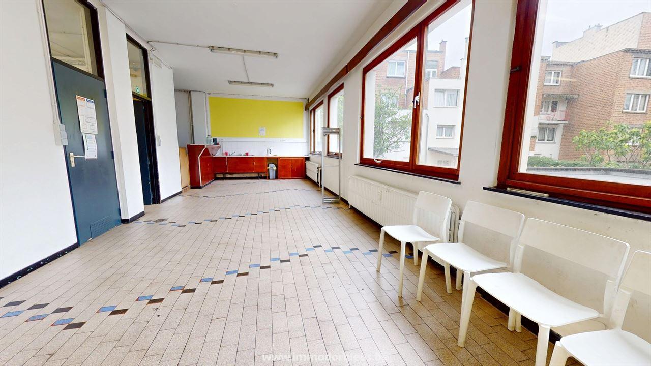 a-louer-appartement-lige-3277-4.jpg