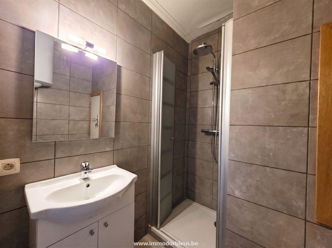 a-louer-appartement-lige-3313-8.jpg